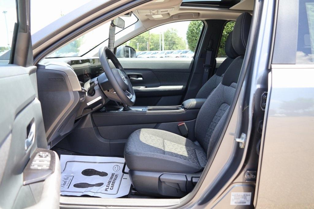 new 2025 Nissan Kicks car, priced at $25,795