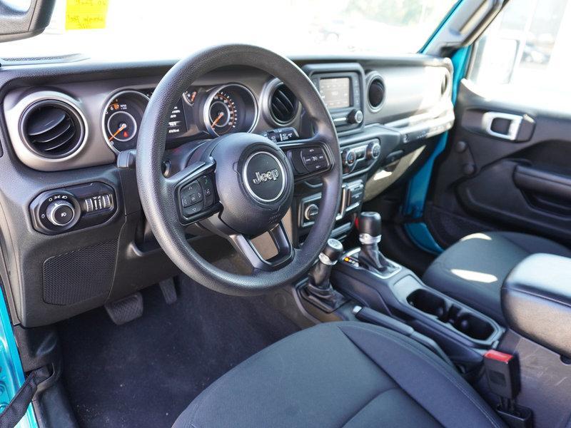 used 2020 Jeep Wrangler Unlimited car, priced at $28,738