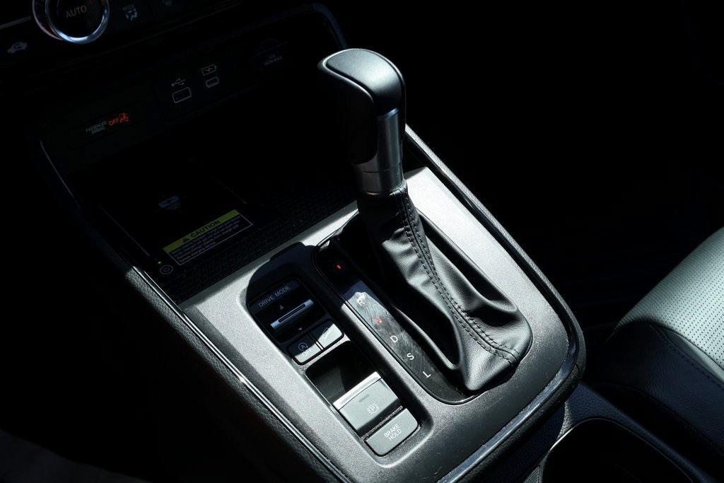 used 2025 Honda CR-V car, priced at $33,955