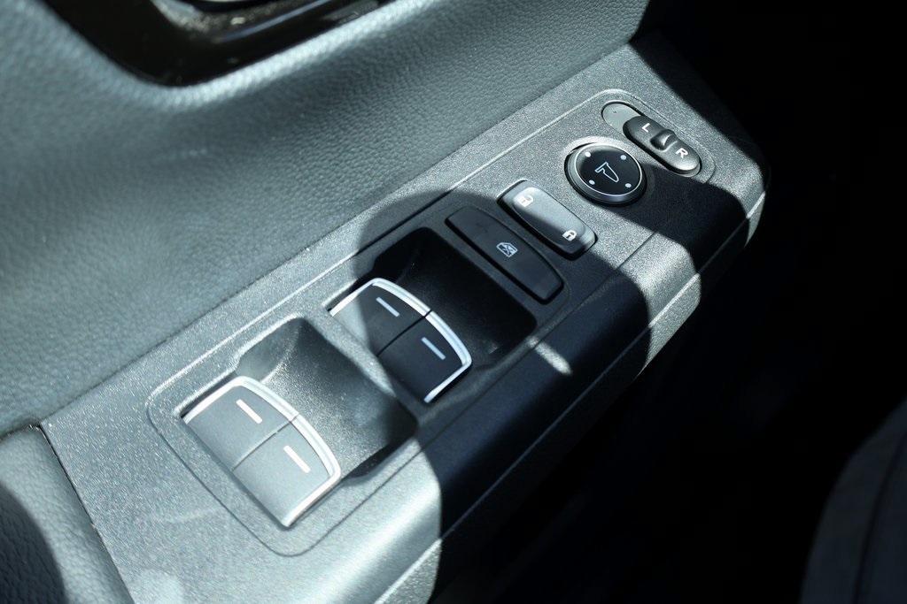 used 2025 Honda CR-V car, priced at $33,955