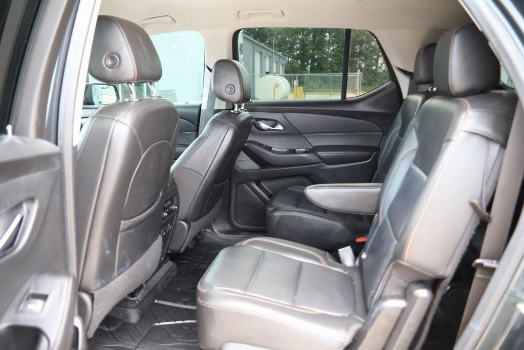 used 2020 Chevrolet Traverse car, priced at $24,688