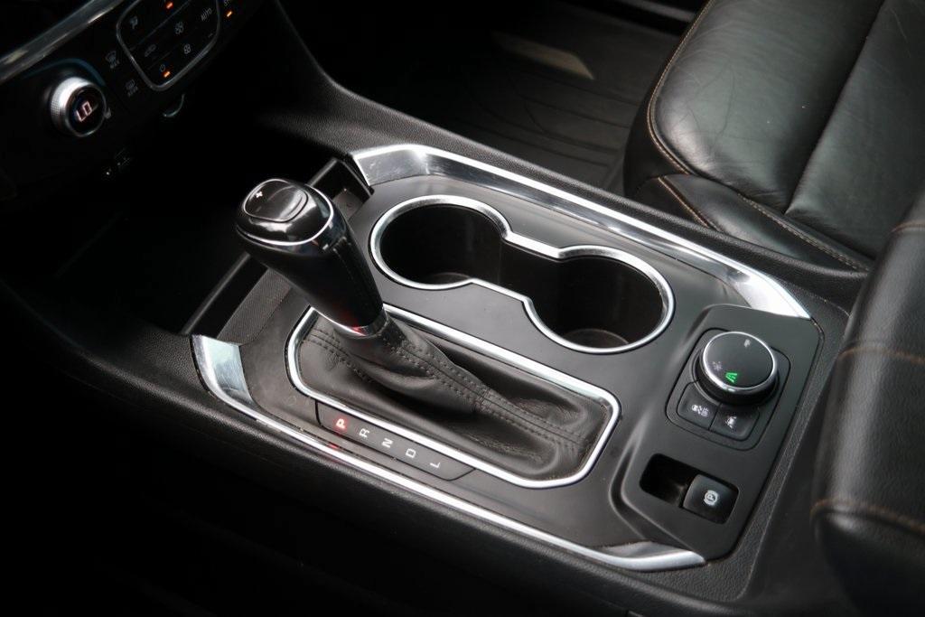 used 2020 Chevrolet Traverse car, priced at $24,688