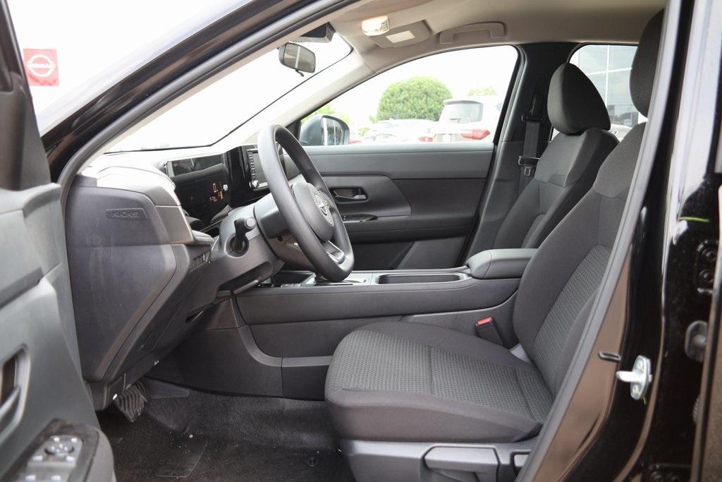new 2025 Nissan Kicks car, priced at $22,855