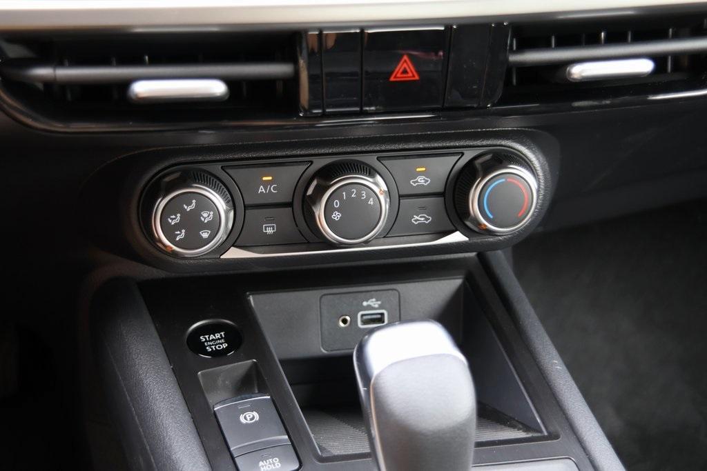 new 2025 Nissan Kicks car, priced at $22,855