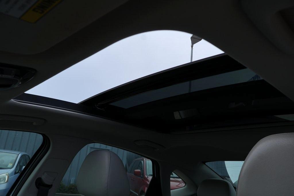 used 2021 Hyundai Sonata car, priced at $23,297