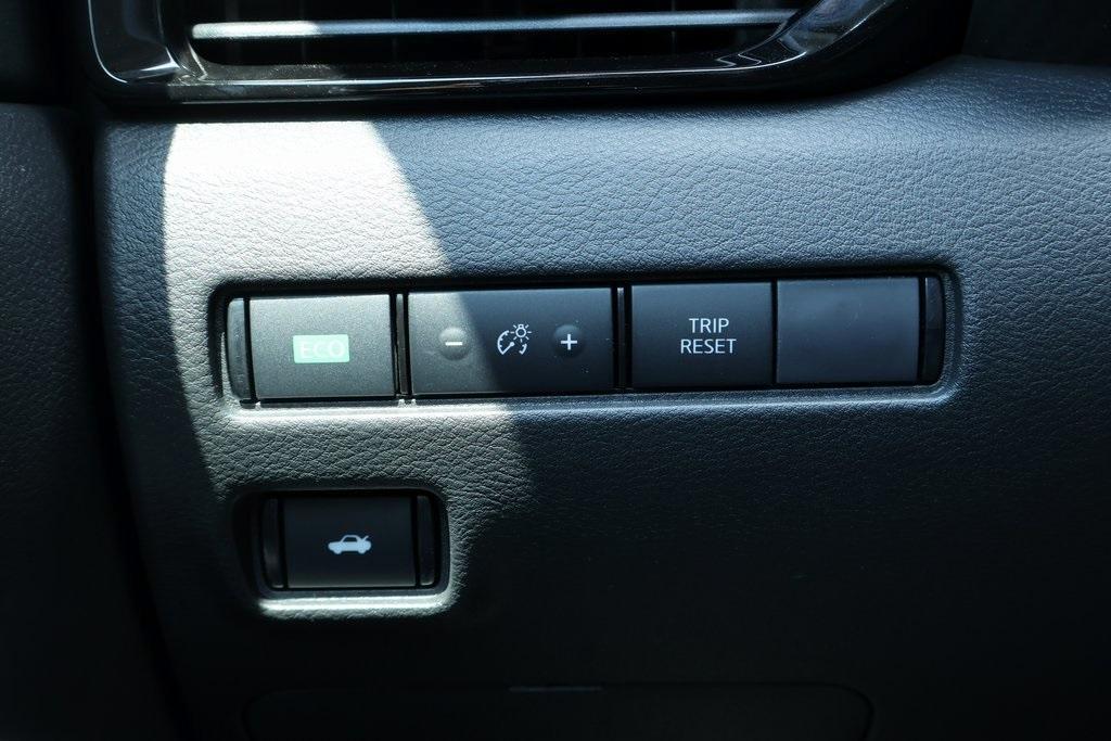new 2025 Nissan Sentra car, priced at $25,330