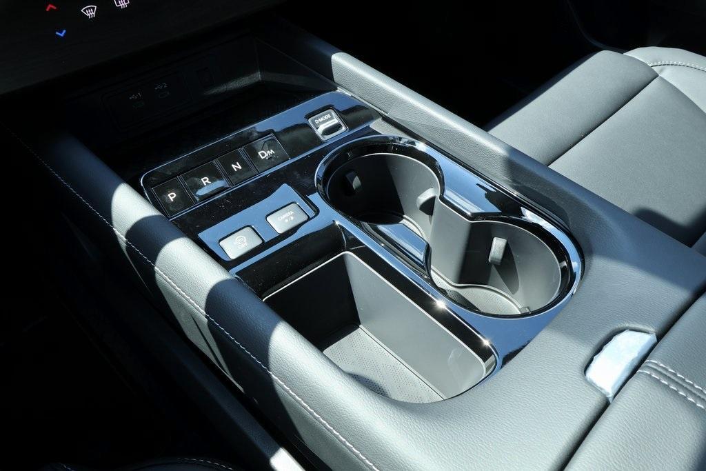 new 2025 Nissan Murano car, priced at $42,137