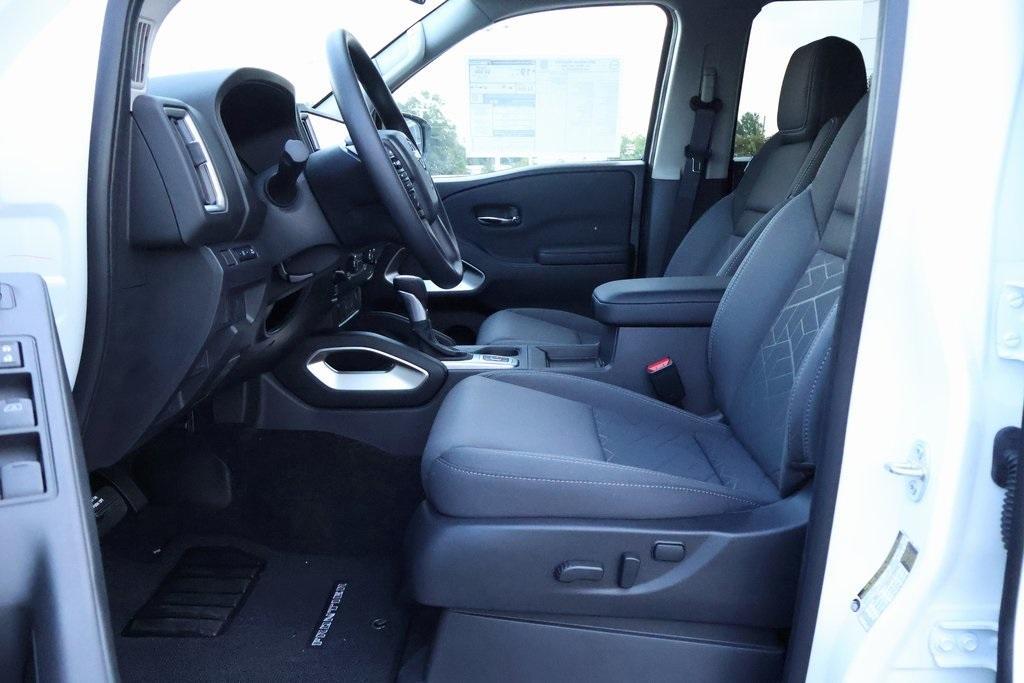new 2026 Nissan Frontier car, priced at $39,625