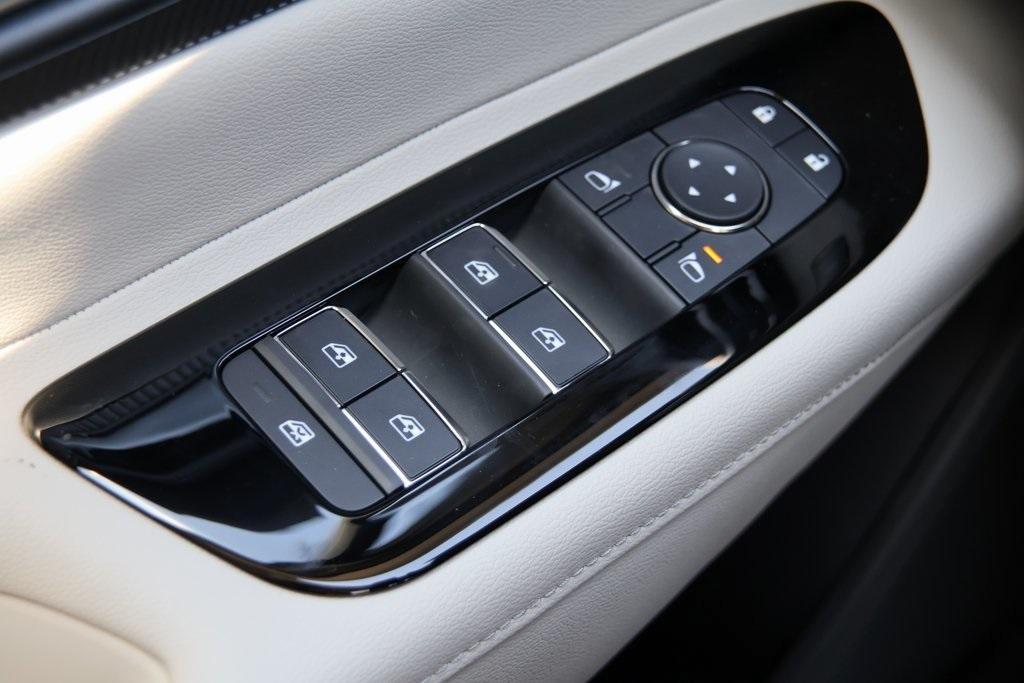 new 2025 Nissan Murano car, priced at $40,482