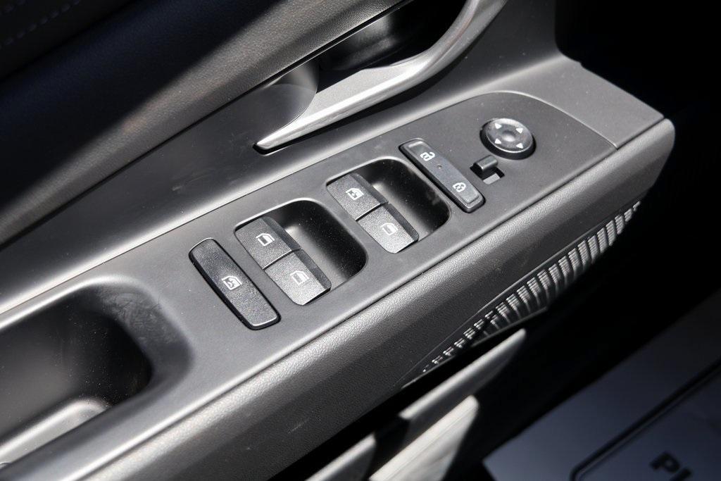 new 2025 Hyundai Elantra car, priced at $25,975