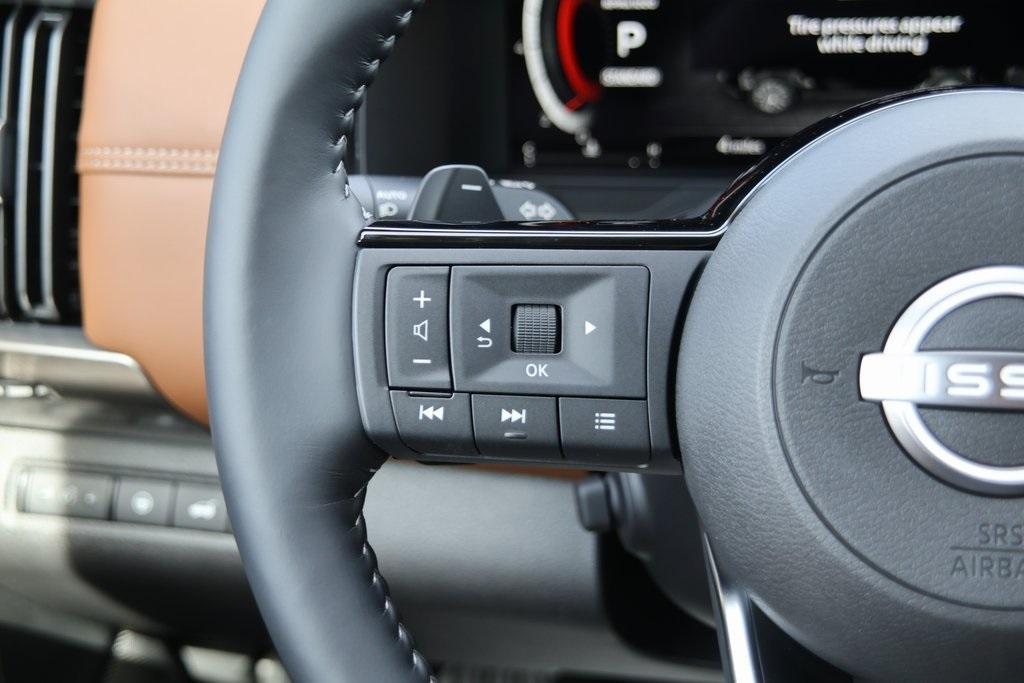 new 2025 Nissan Pathfinder car, priced at $48,703