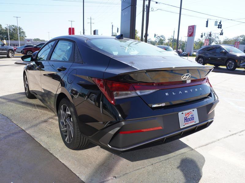 new 2025 Hyundai Elantra car, priced at $23,900