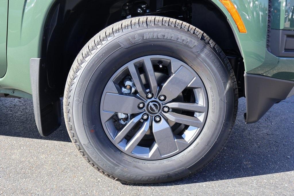 new 2026 Nissan Frontier car, priced at $39,606