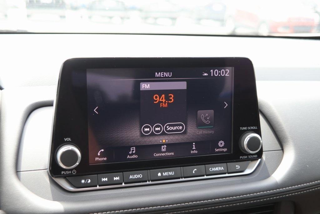 new 2025 Nissan Rogue car, priced at $32,193
