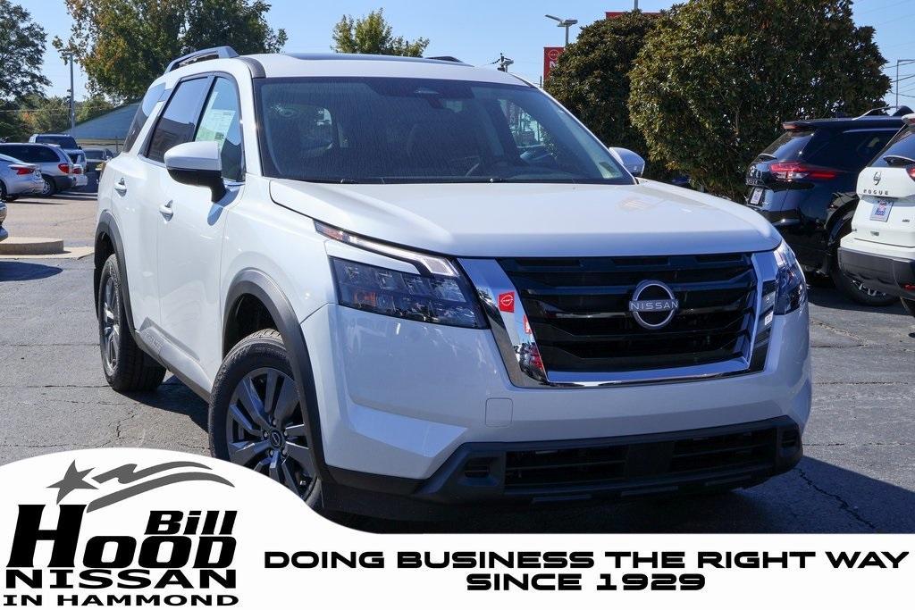 new 2025 Nissan Pathfinder car, priced at $35,258
