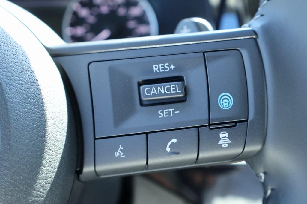 new 2025 Nissan Pathfinder car, priced at $35,258