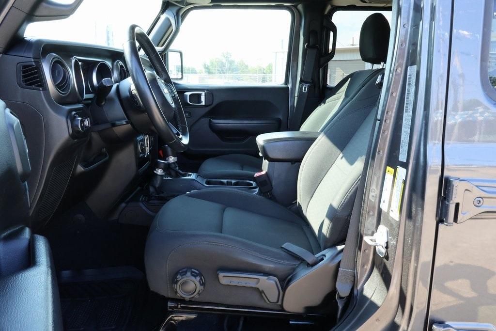 used 2019 Jeep Wrangler Unlimited car, priced at $20,129