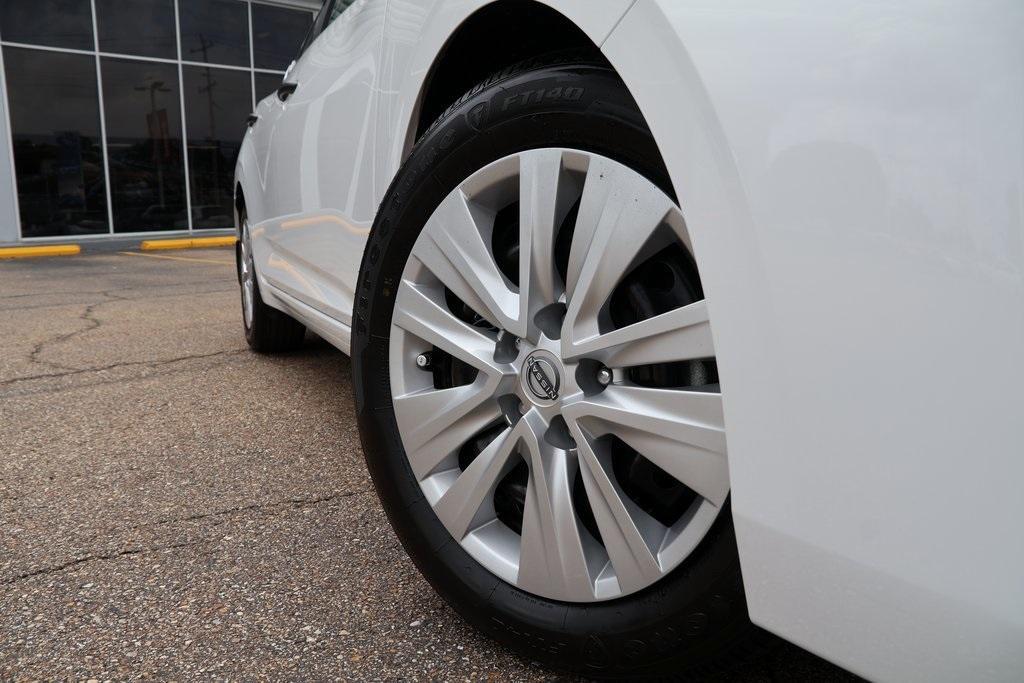 new 2025 Nissan Sentra car, priced at $22,117