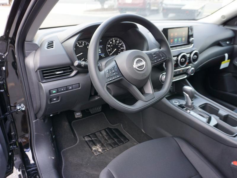 new 2025 Nissan Sentra car, priced at $22,640