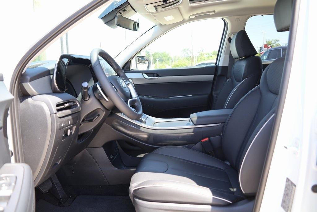 new 2025 Hyundai Palisade car, priced at $43,932