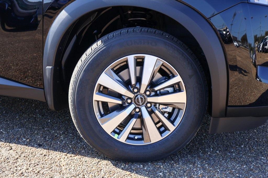 new 2025 Nissan Pathfinder car, priced at $41,924