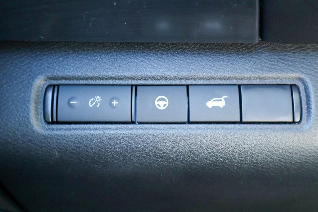 new 2025 Nissan Pathfinder car, priced at $41,924