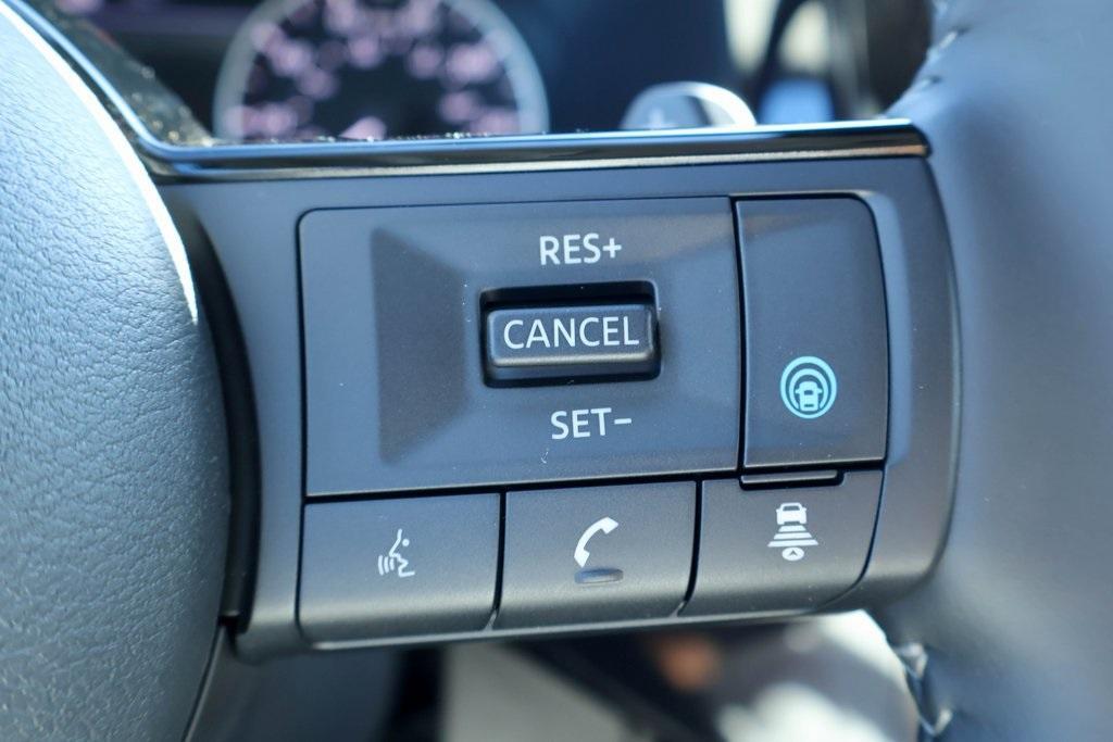 new 2025 Nissan Pathfinder car, priced at $41,924