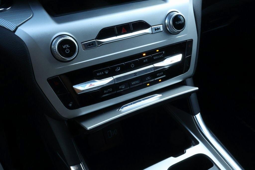 used 2022 Ford Explorer car, priced at $22,345