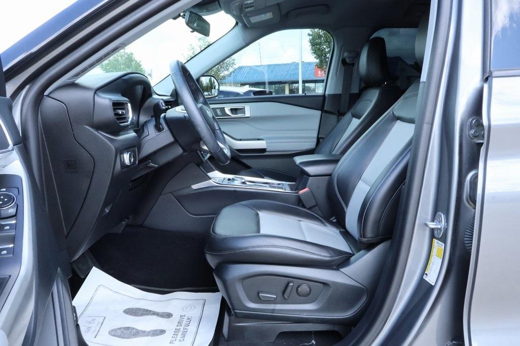 used 2022 Ford Explorer car, priced at $22,345