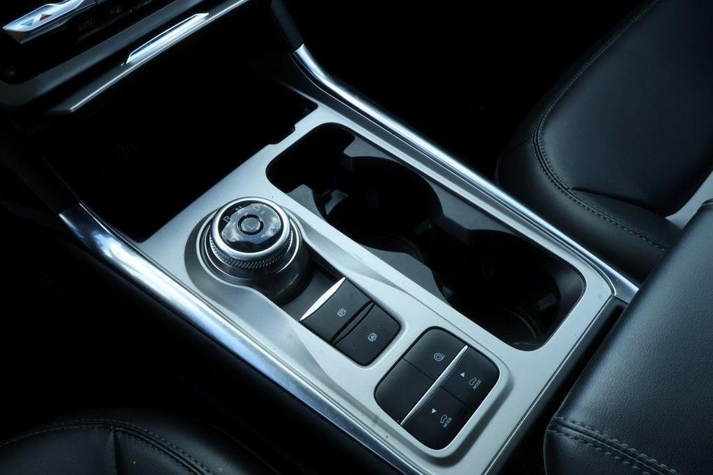 used 2022 Ford Explorer car, priced at $22,345