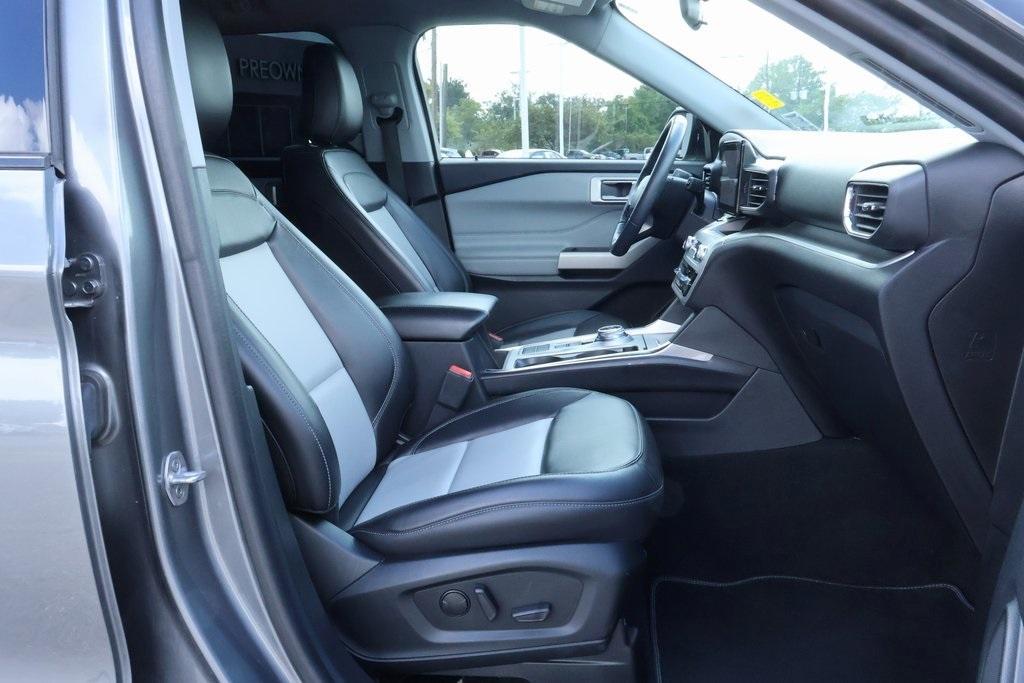 used 2022 Ford Explorer car, priced at $22,345