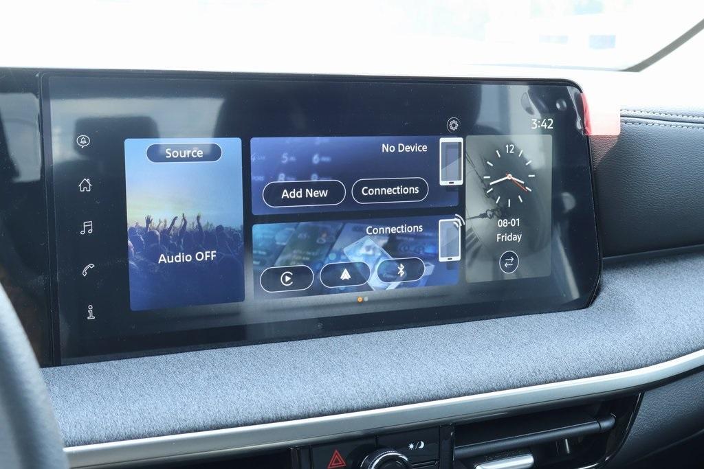 new 2025 Nissan Kicks car, priced at $26,962