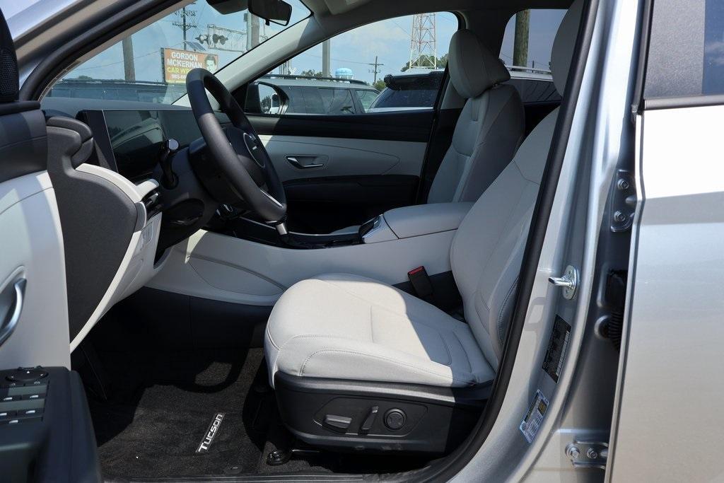 new 2026 Hyundai Tucson car, priced at $30,430