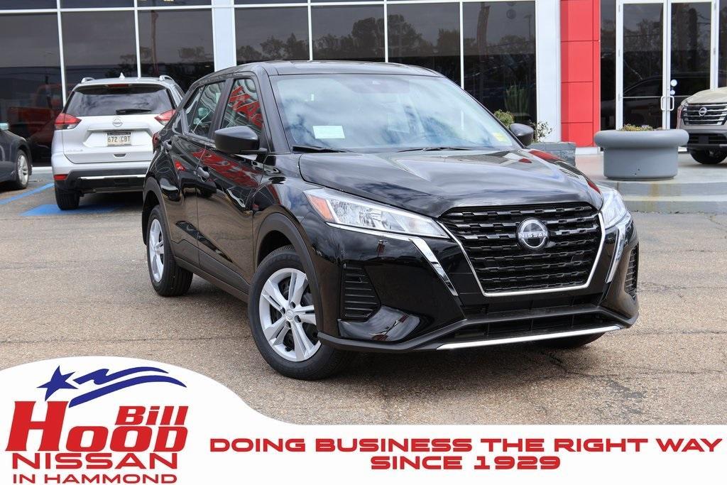 new 2025 Nissan Kicks car, priced at $22,431