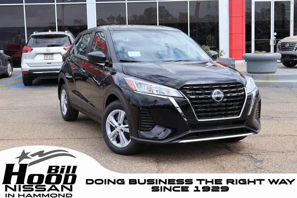 new 2025 Nissan Kicks Play car, priced at $22,431