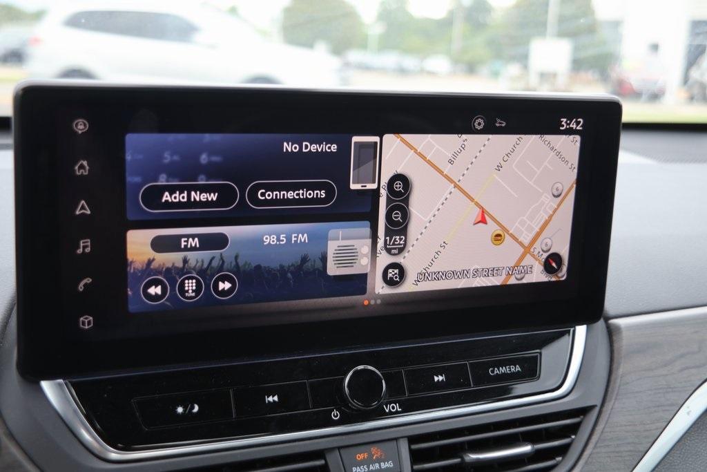 used 2023 Nissan Altima car, priced at $22,289