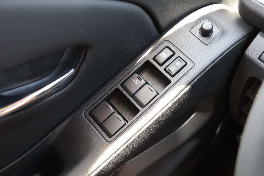 new 2025 Nissan Frontier car, priced at $35,190