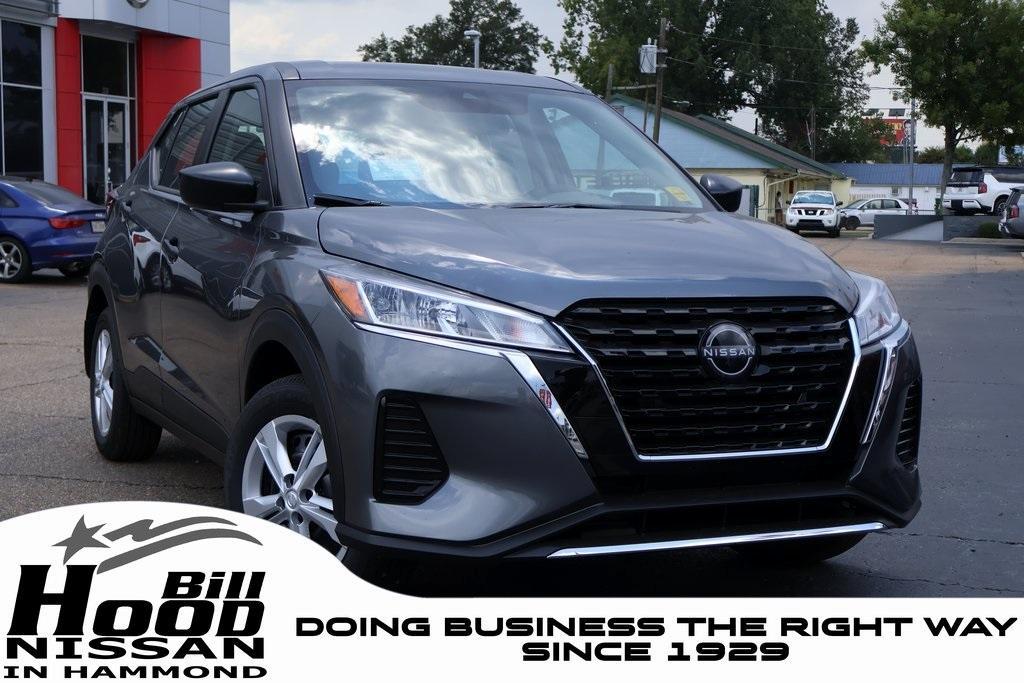 new 2025 Nissan Kicks Play car, priced at $23,294