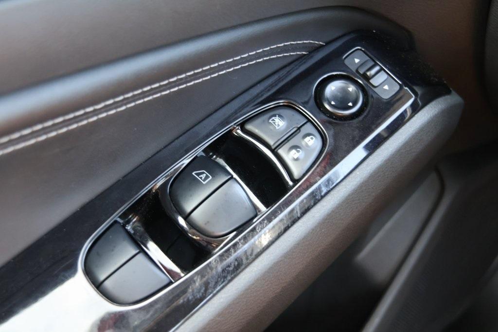 used 2023 Nissan Altima car, priced at $22,718