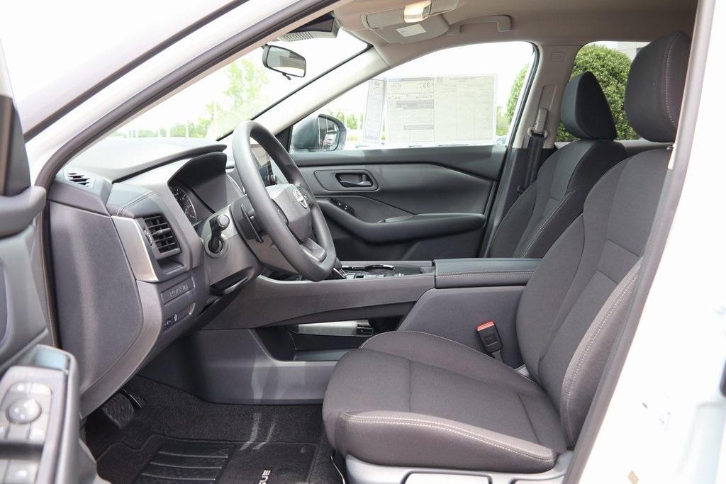 new 2025 Nissan Rogue car, priced at $28,986