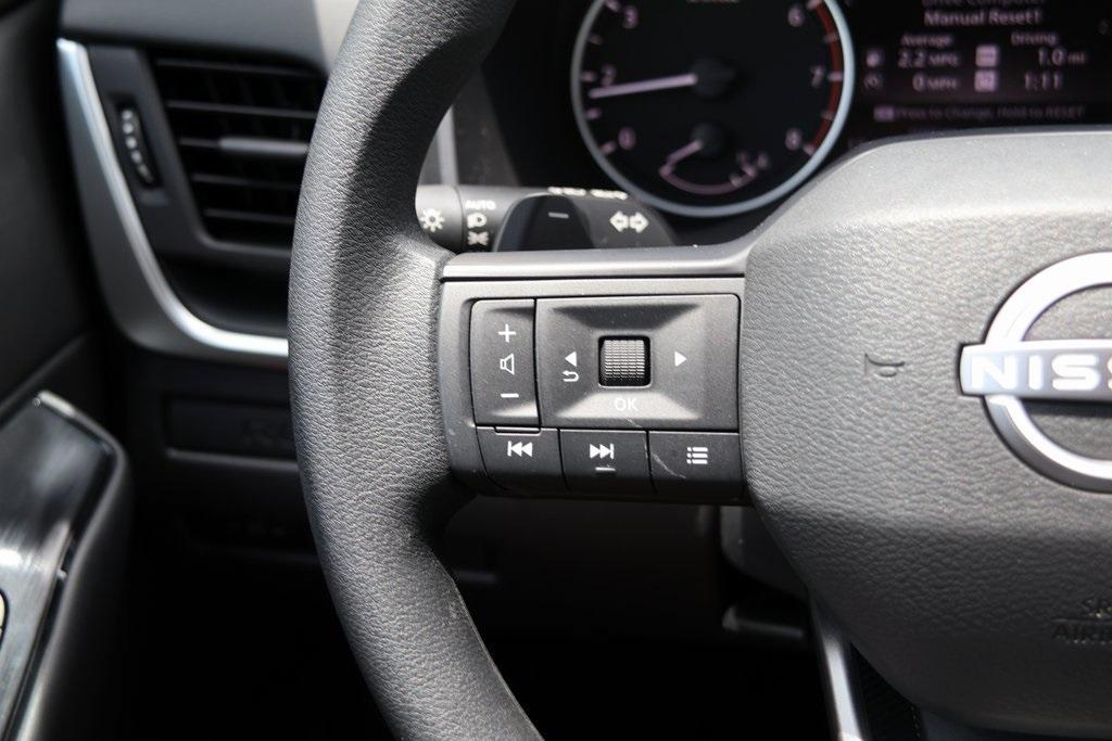 new 2025 Nissan Rogue car, priced at $28,986