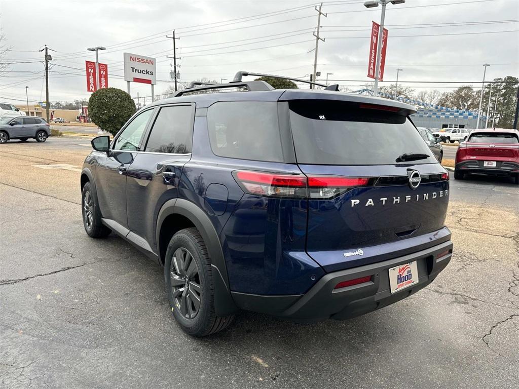 new 2025 Nissan Pathfinder car, priced at $39,114