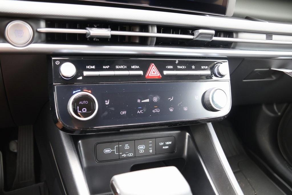 new 2025 Hyundai Tucson car, priced at $32,207