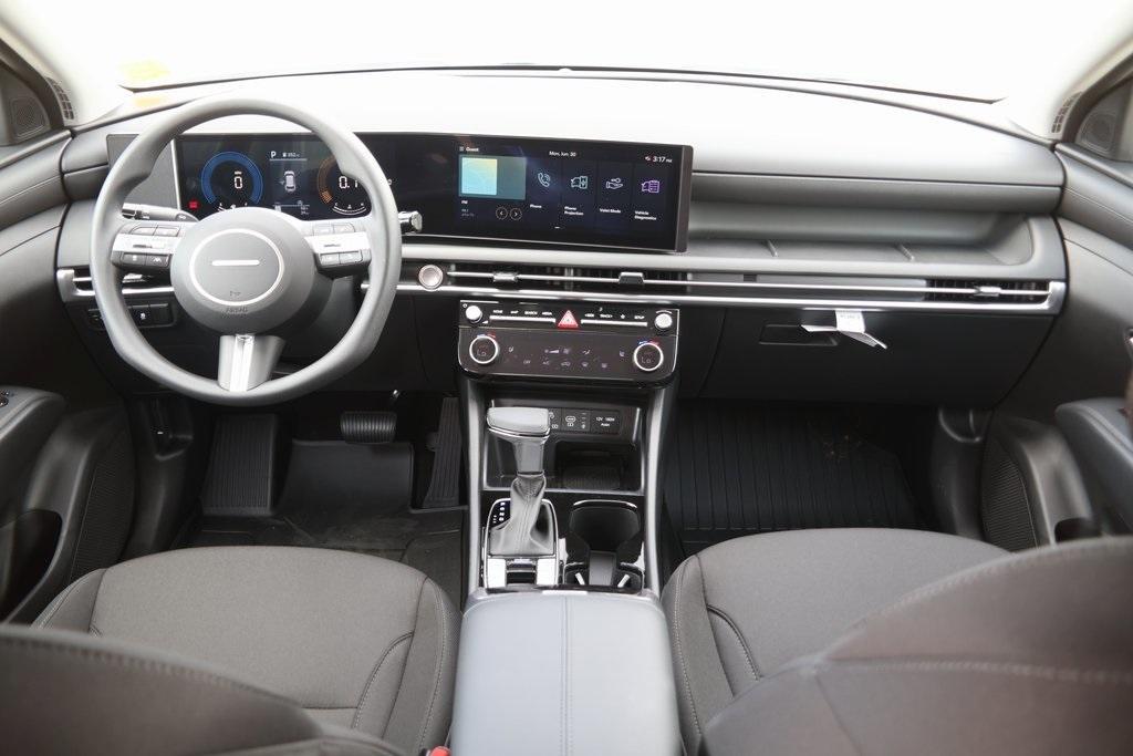 new 2025 Hyundai Tucson car, priced at $32,207