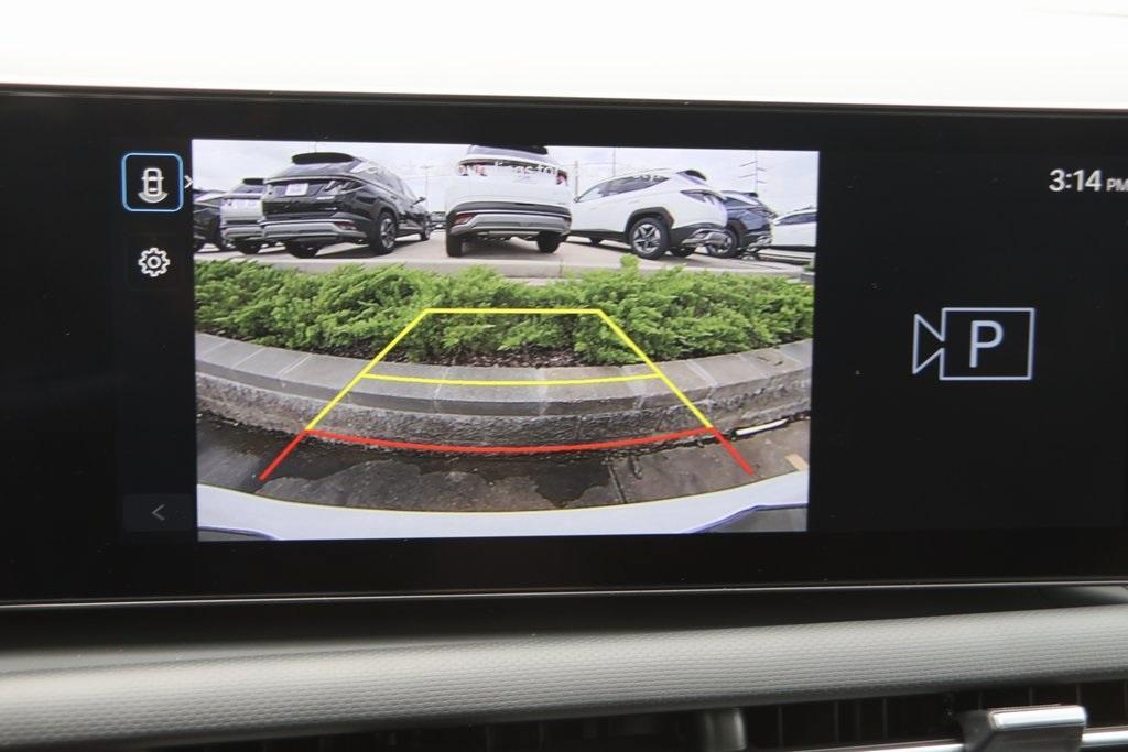 new 2025 Hyundai Tucson car, priced at $32,207