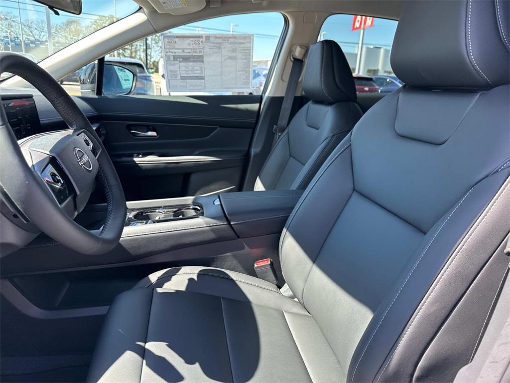 new 2025 Nissan Murano car, priced at $41,591
