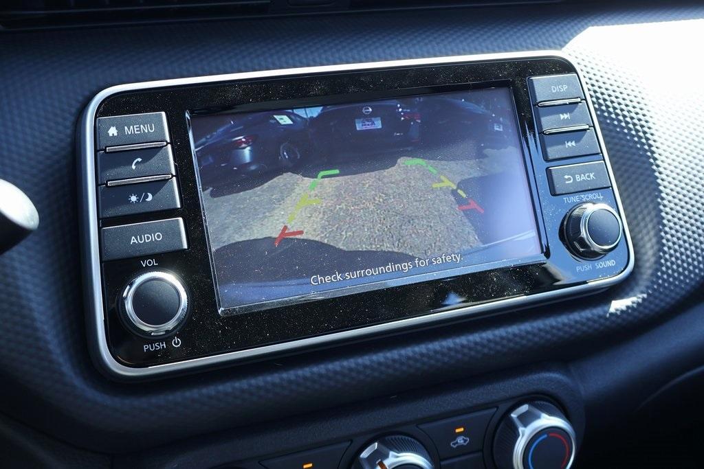 new 2025 Nissan Kicks Play car, priced at $23,294