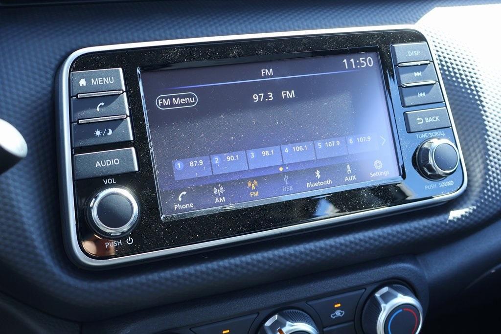 new 2025 Nissan Kicks Play car, priced at $23,294