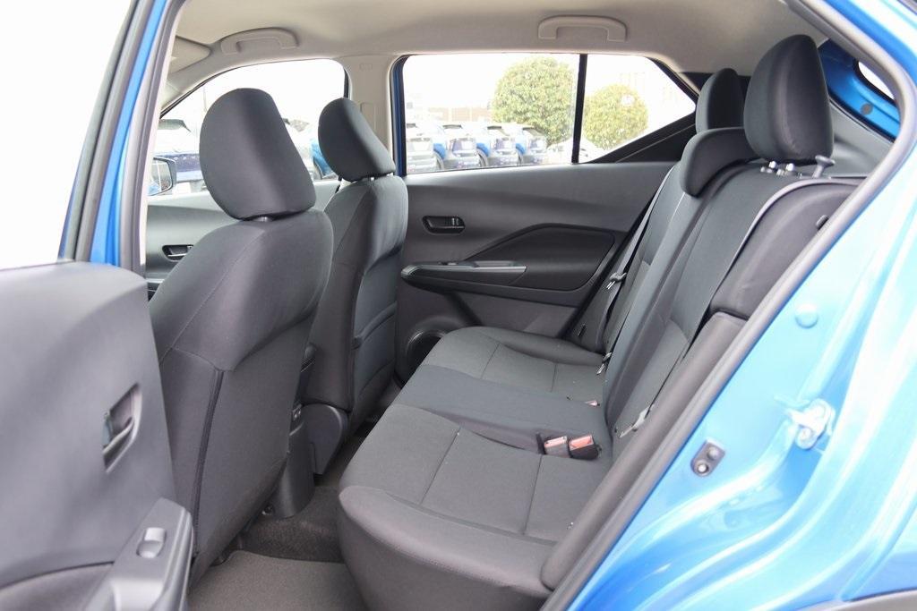 new 2025 Nissan Kicks car, priced at $22,431