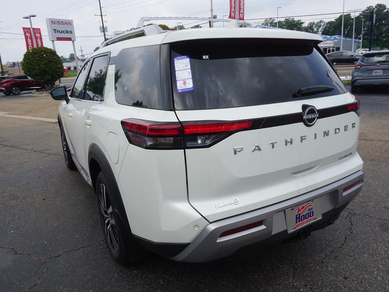 new 2024 Nissan Pathfinder car, priced at $46,275